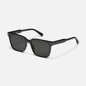 Quay Recap Black Sunglasses
